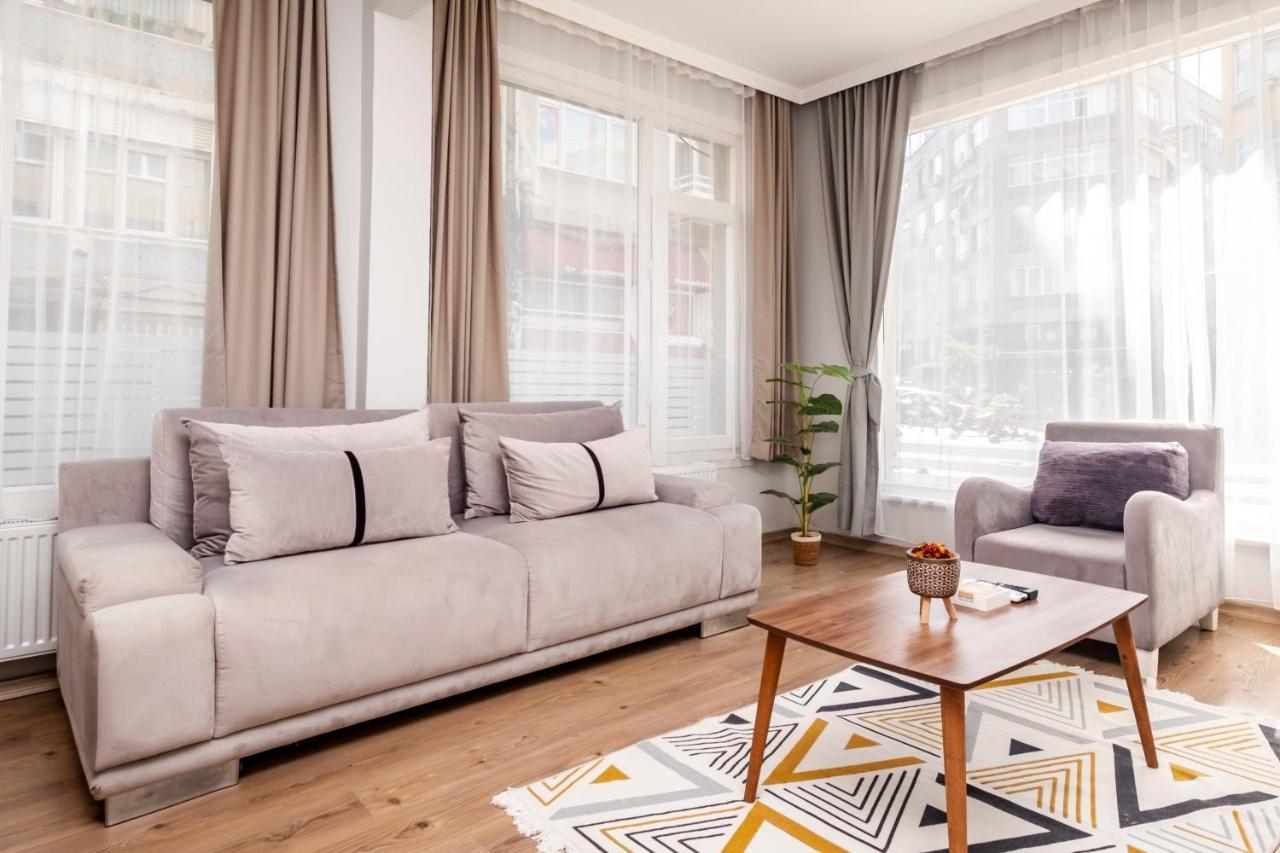 Lovely Flat Near Shore And Trendy Spots In Kadikoy Истанбул Екстериор снимка